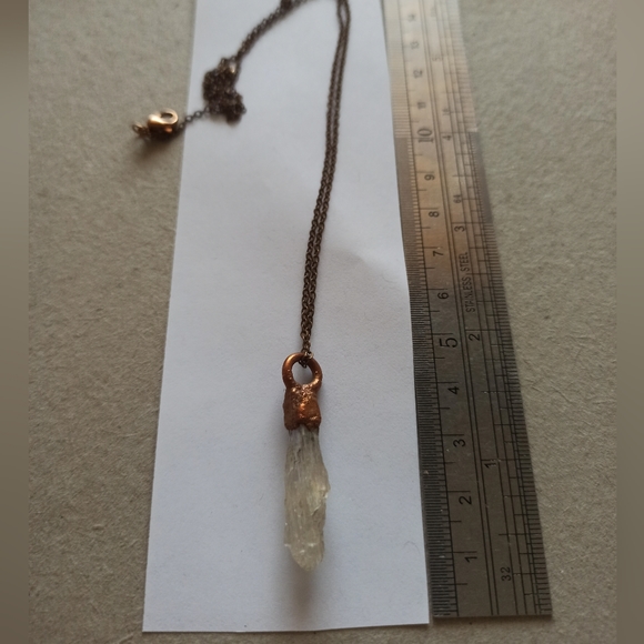 Copper and Quartz Crystal Necklace - Picture 5 of 5